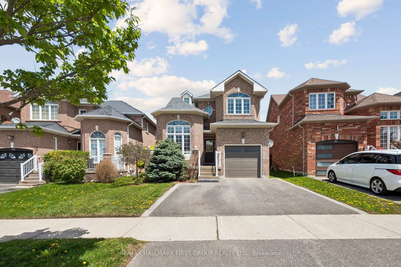 43-nobbs-drive-ajax-ontario-e13157252