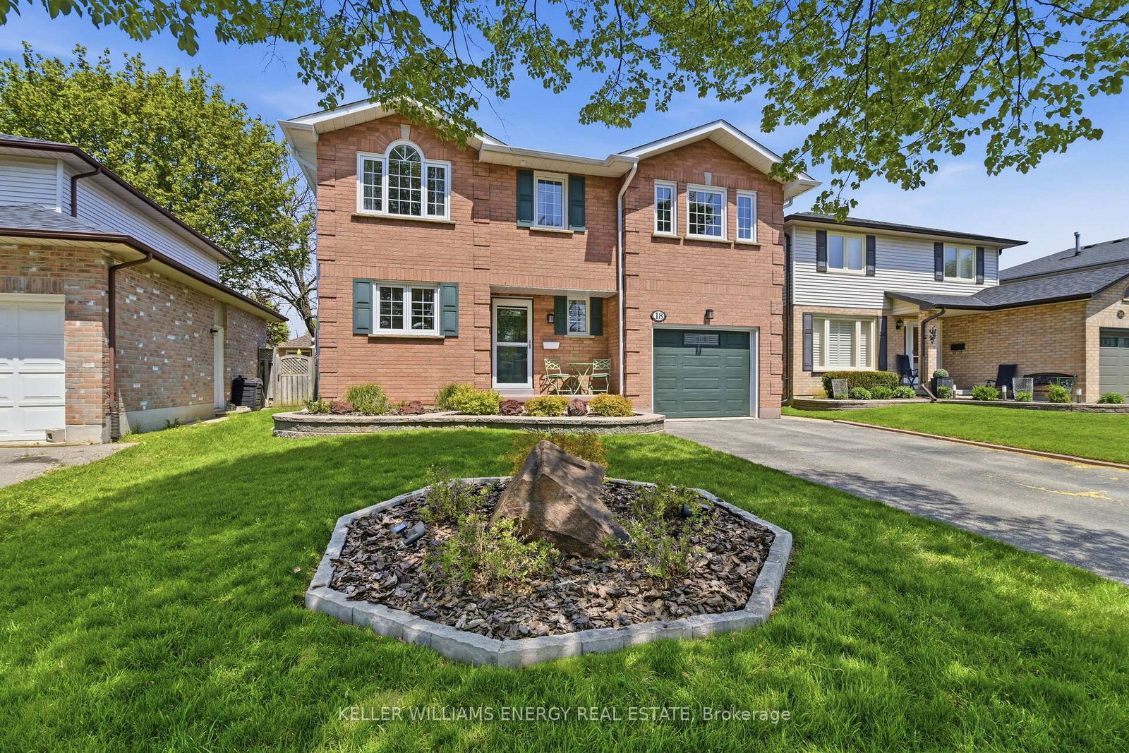 18-arran-court-clarington-ontario-e13157844