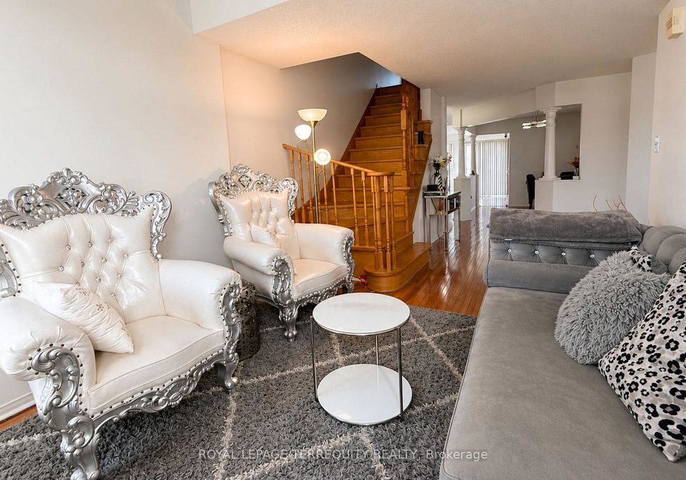 1215-wadebridge-crescent-oshawa-ontario-e13158166