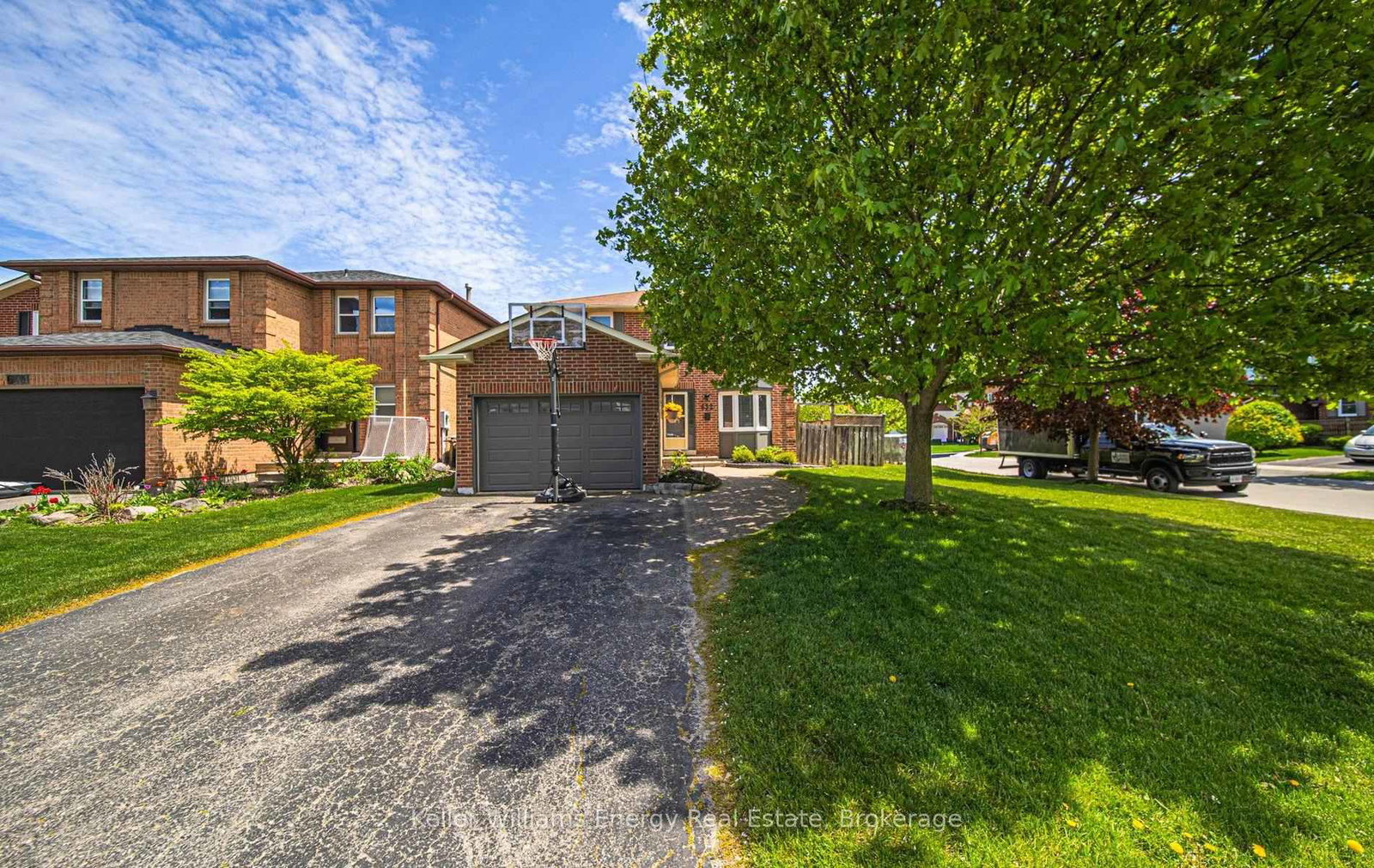 632-chiron-crescent-pickering-ontario-e13158630