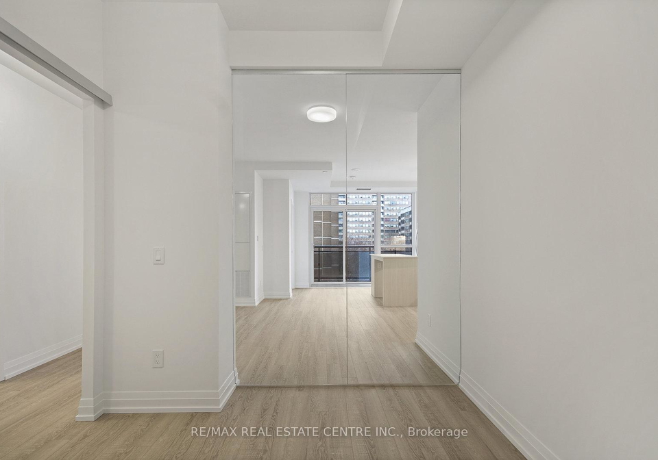 286-main-street-toronto-ontario-e13158742