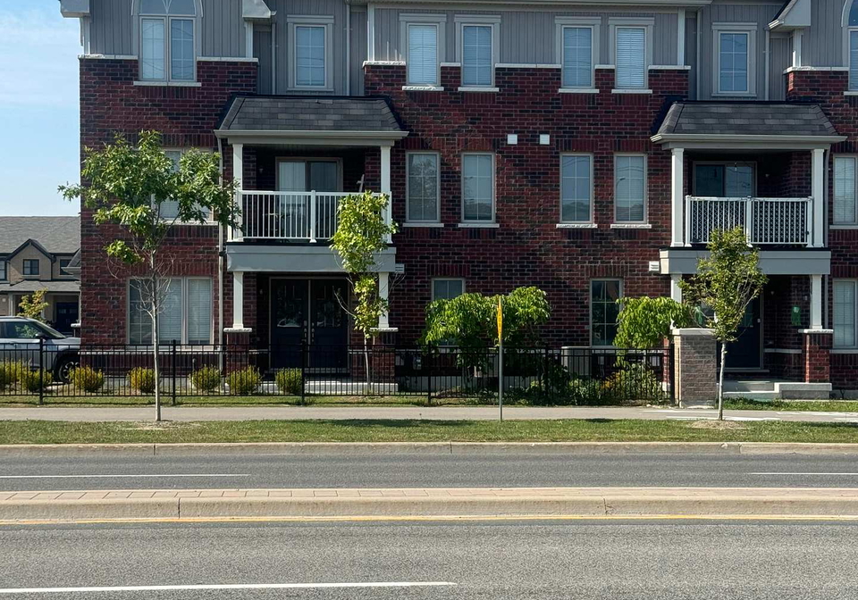 20-mappin-way-whitby-ontario-e13158826