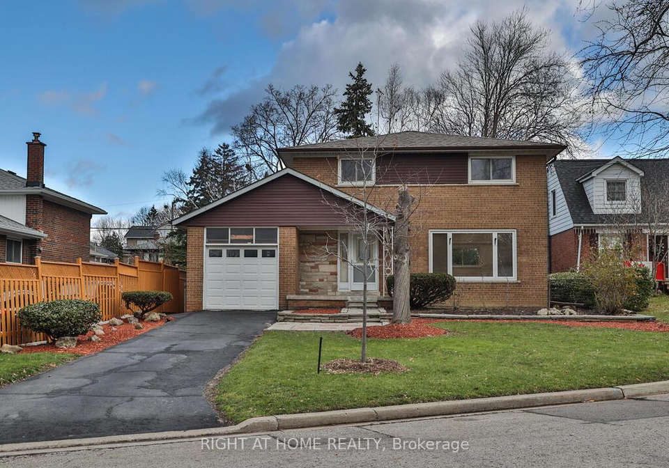 9-allister-avenue-scarborough-ontario-e13158828