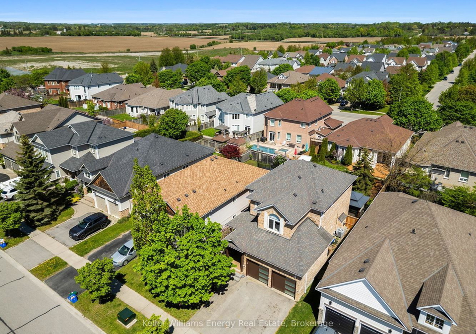 10-tunney-place-whitby-ontario-e13158892