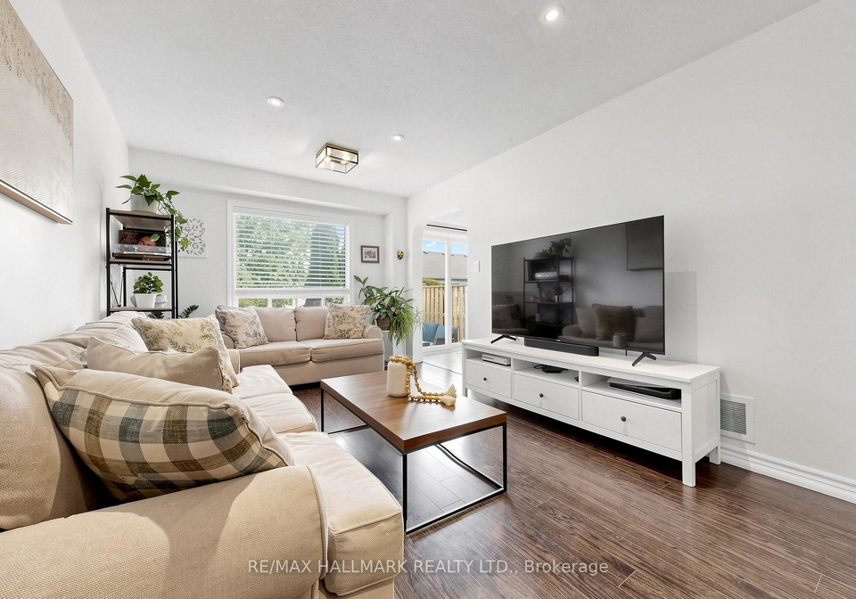 10-bassett-boulevard-whitby-ontario-e13159712