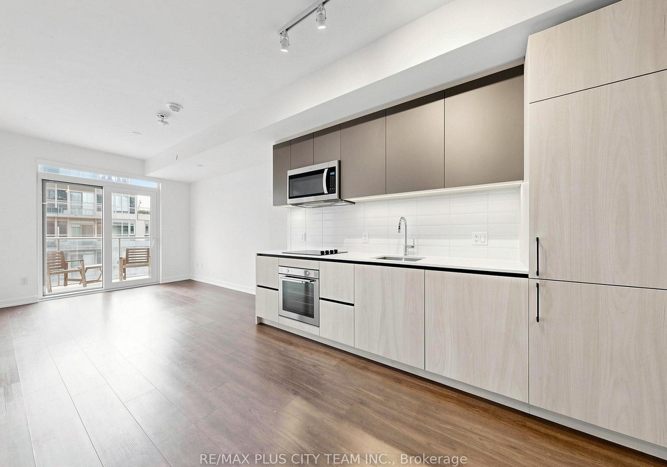 150-logan-avenue-toronto-ontario-e13159954