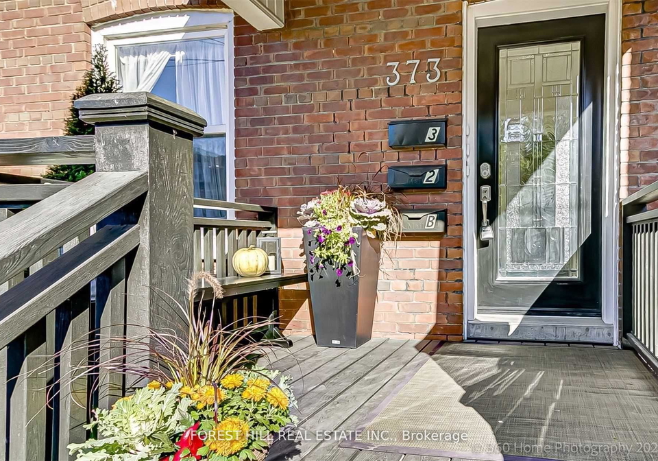373-woodbine-avenue-toronto-ontario-e13160582