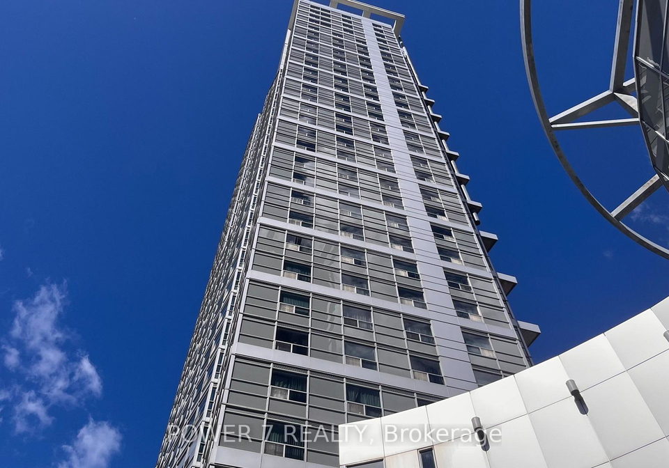 36-lee-centre-drive-scarborough-ontario-e13161034