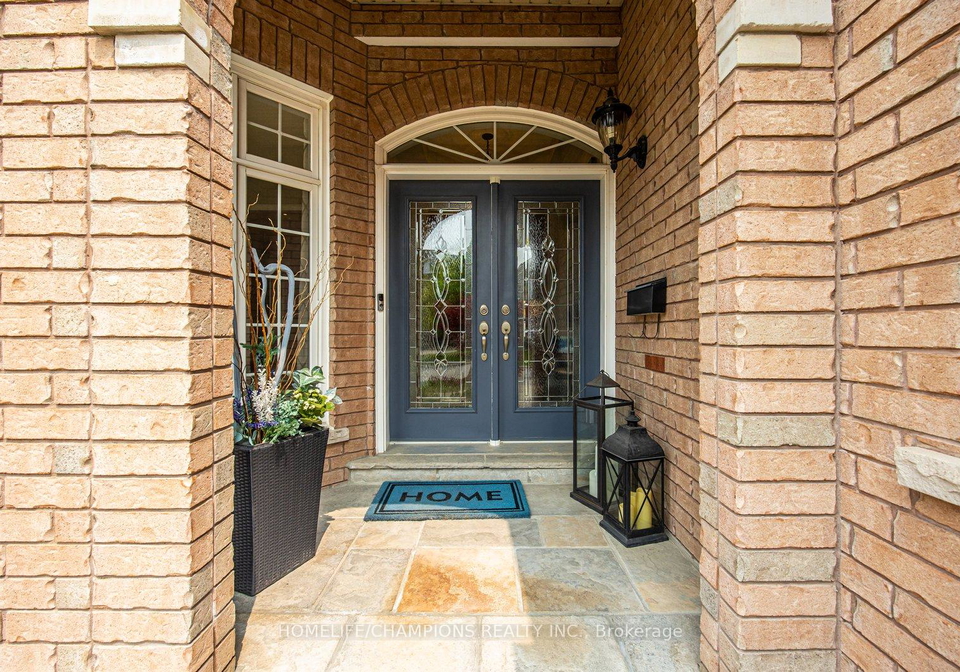12-driscoll-drive-ajax-ontario-e13161694