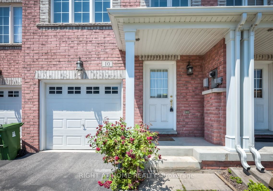 10-wilkes-crescent-scarborough-ontario-e13161946