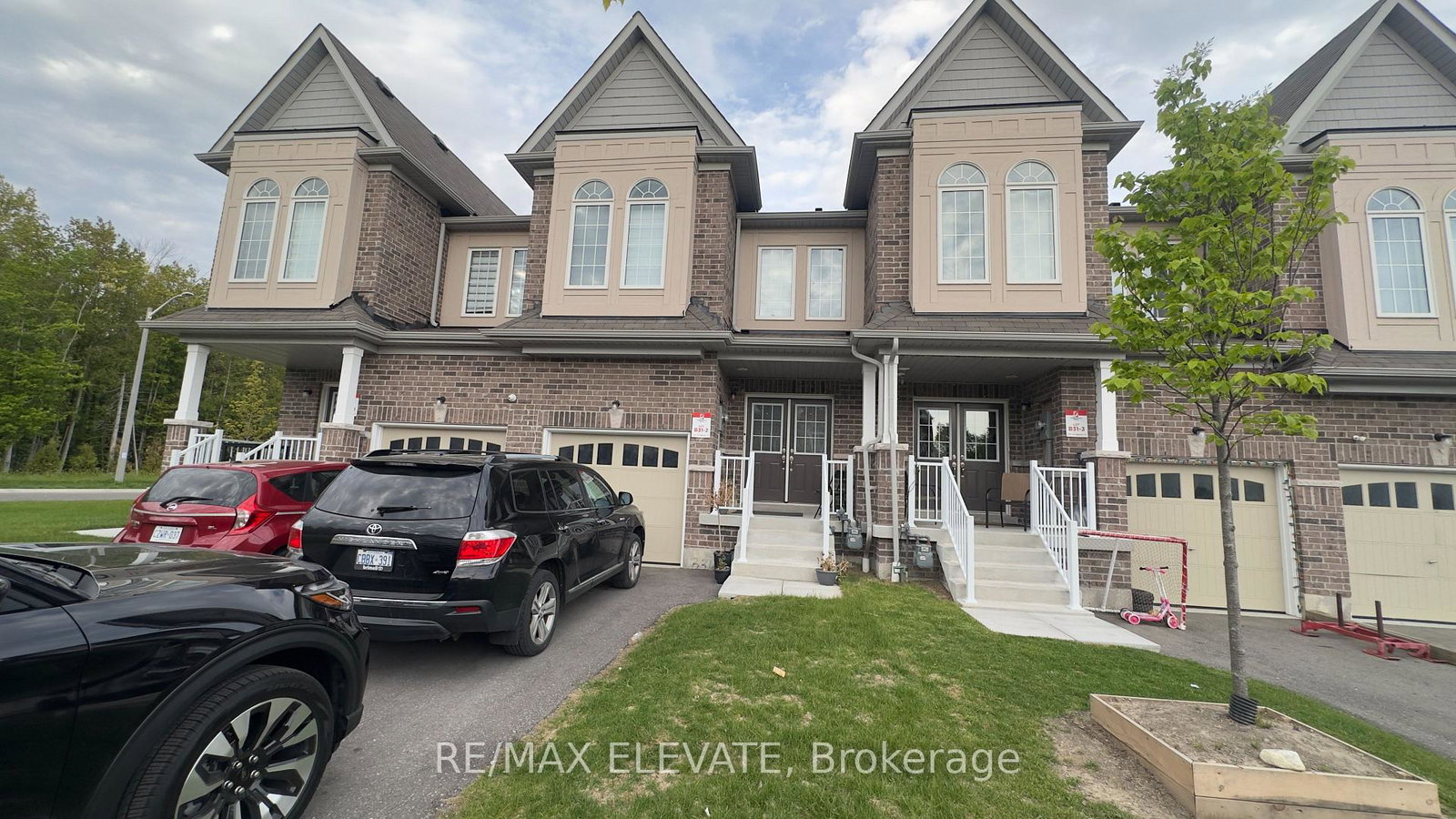 1208-jim-brewster-circle-oshawa-ontario-e13162112