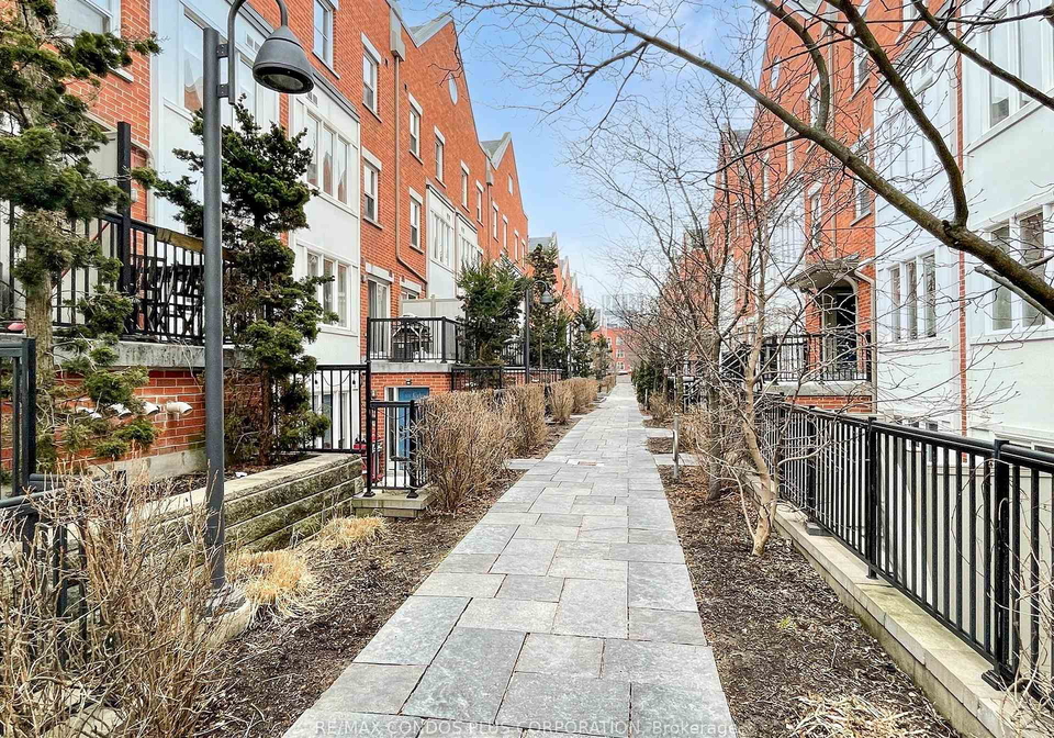 29-florence-wyle-lane-toronto-ontario-e13162376