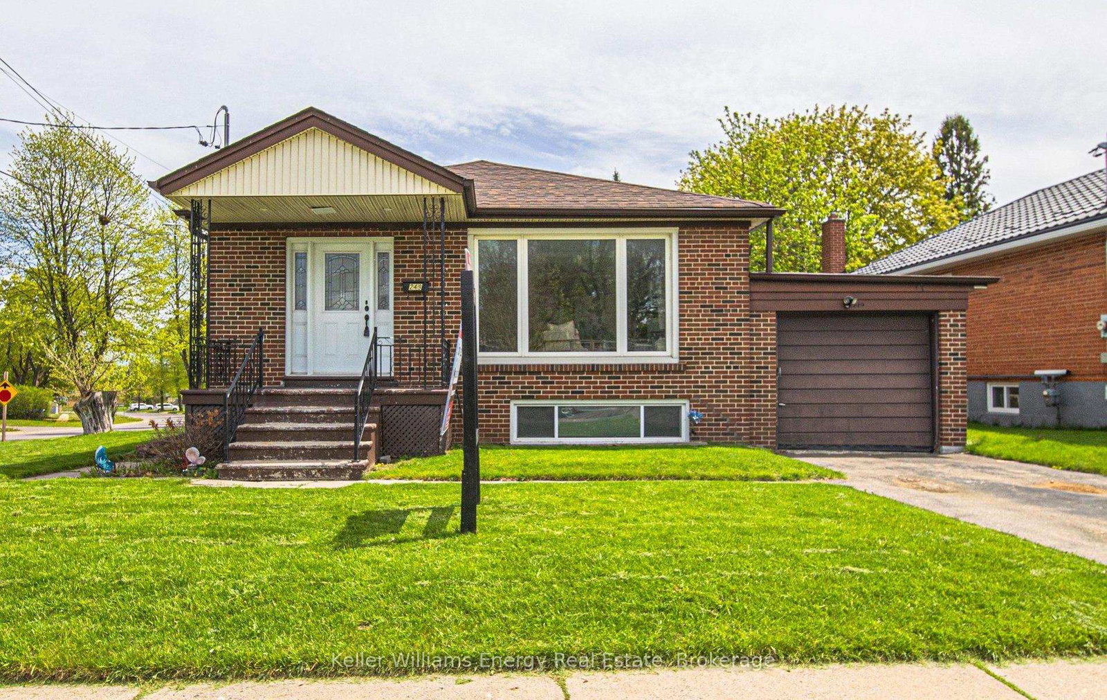 249-thomas-street-oshawa-ontario-e13162630