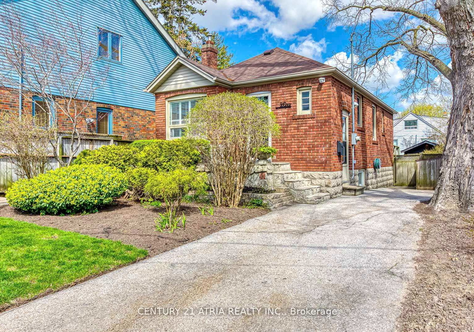 20-12-east-road-scarborough-ontario-e13162930