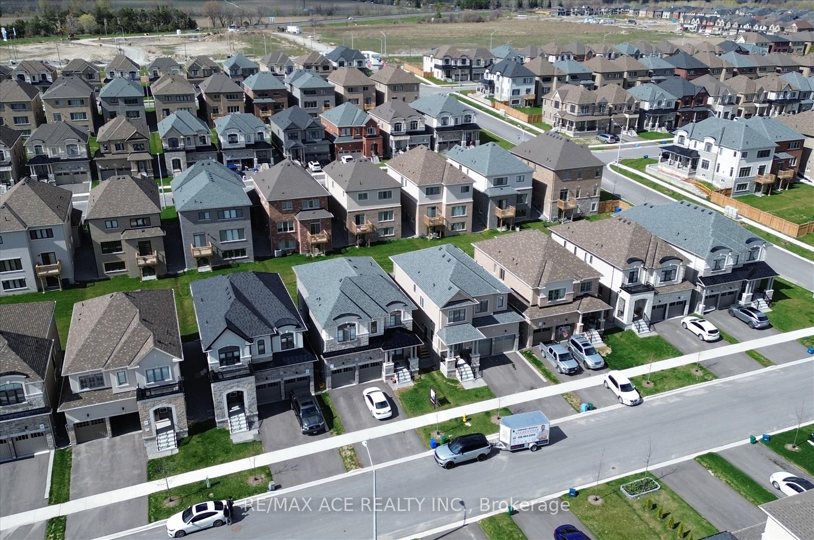 218-flood-avenue-clarington-ontario-e13163386