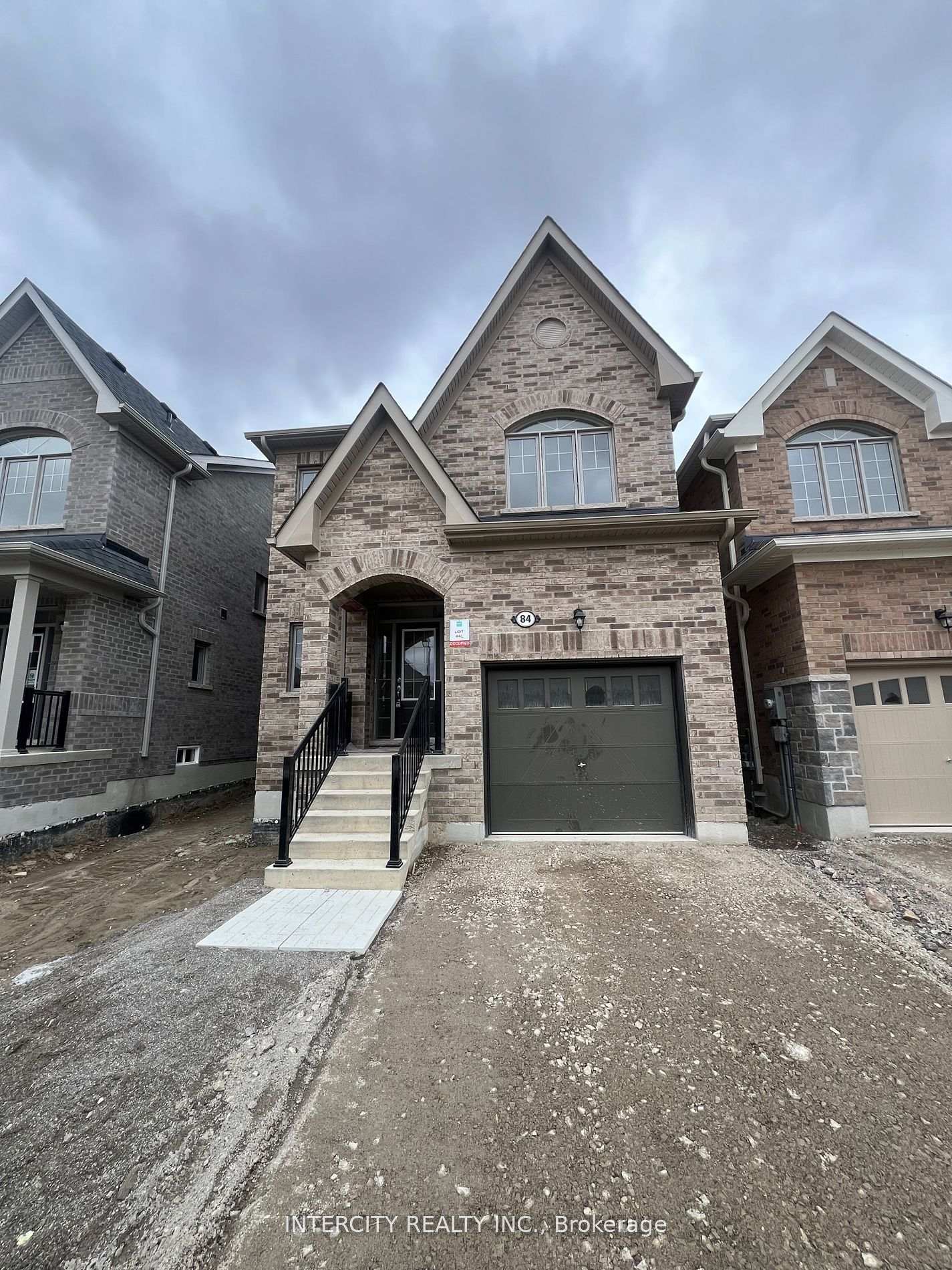 84-robin-trail-scugog-ontario-e13163534