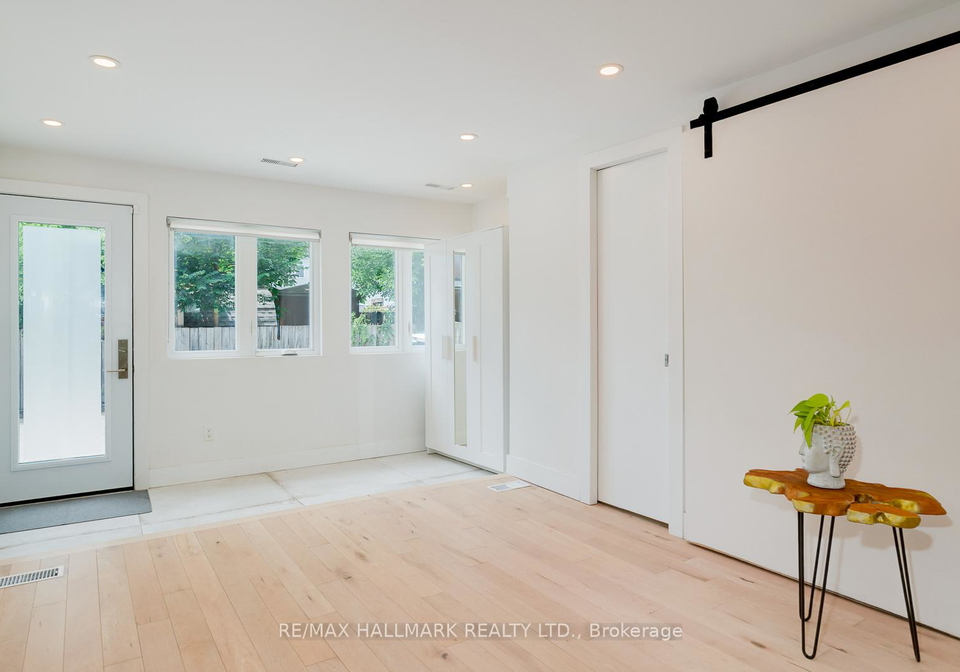 37-craven-road-toronto-ontario-e13163738
