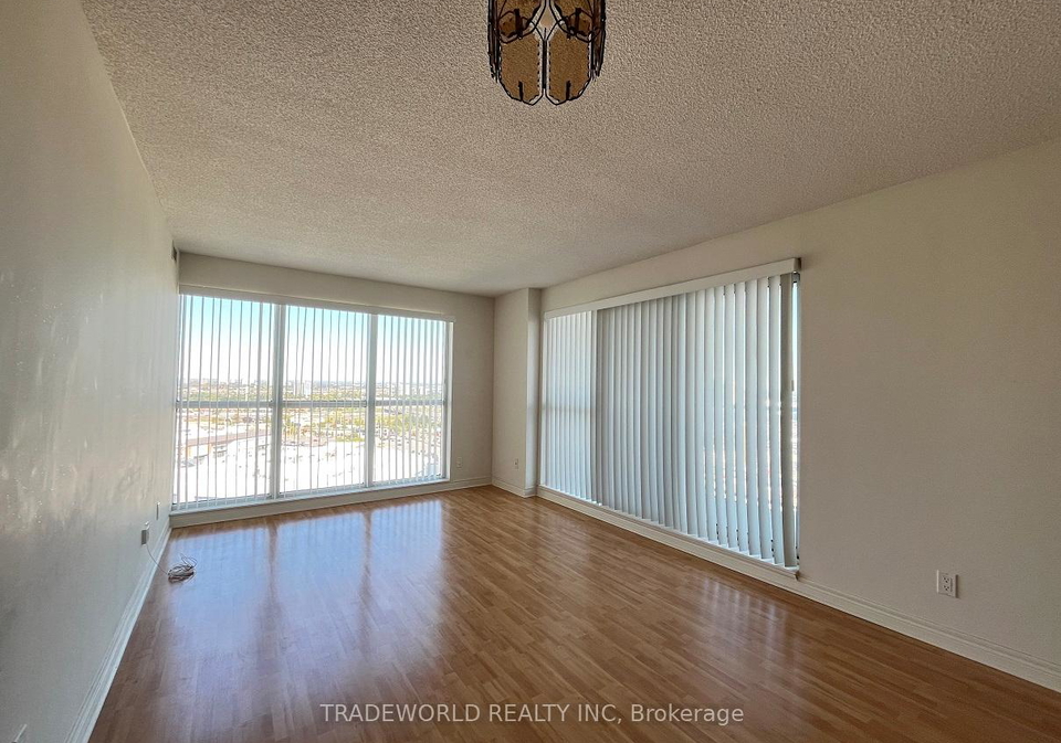 70-town-centre-court-scarborough-ontario-e13164364
