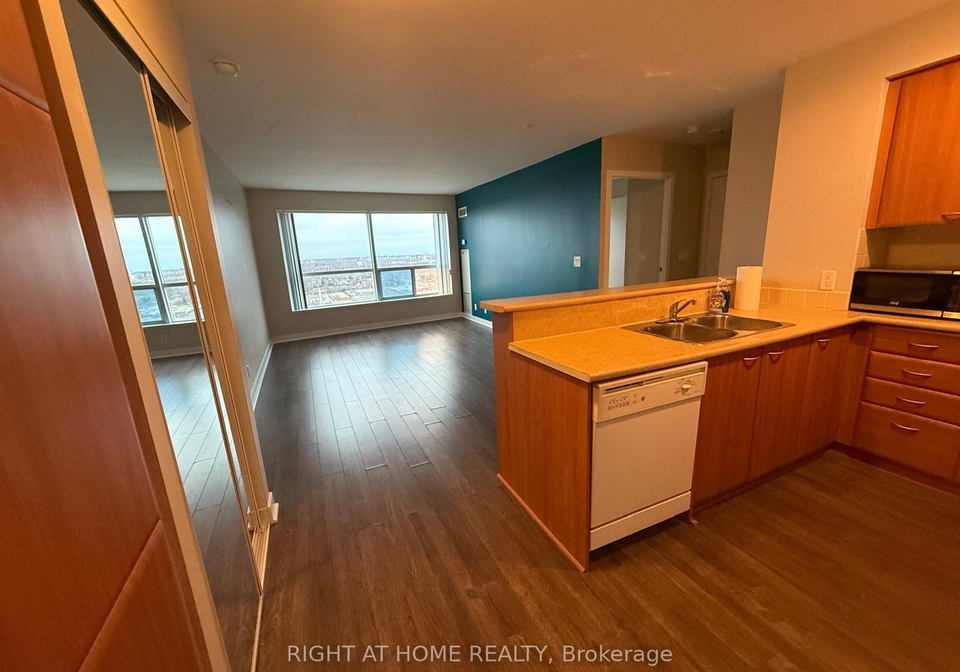 38-lee-centre-drive-scarborough-ontario-e13164678