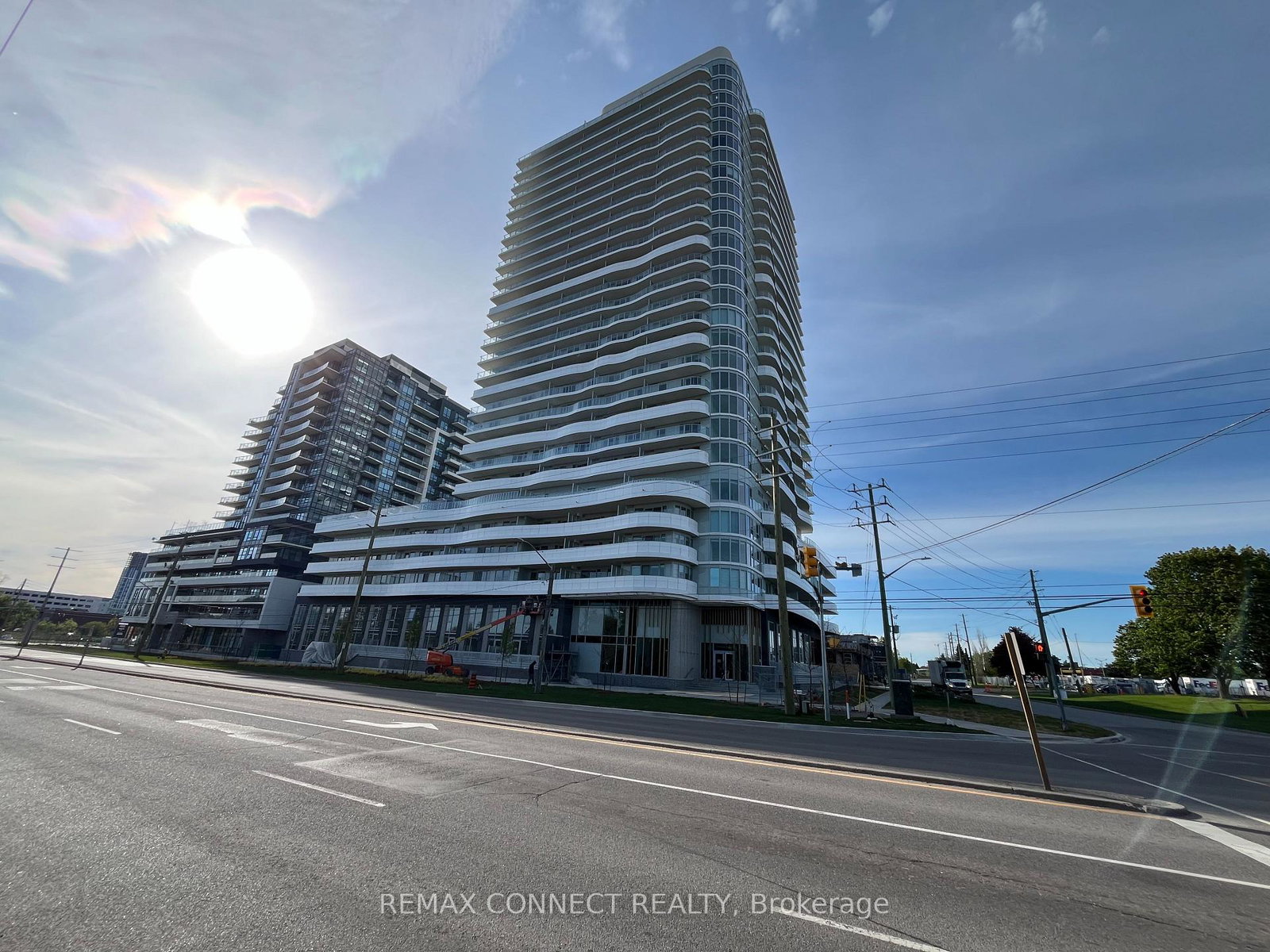 1010-sandy-beach-road-pickering-ontario-e13164974