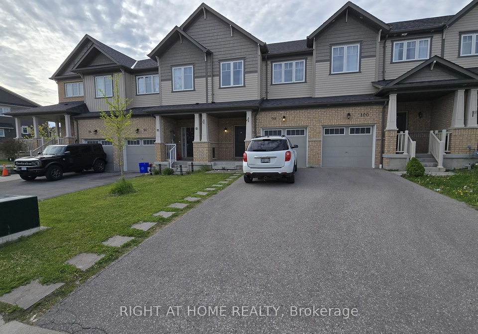98-nearco-gate-oshawa-ontario-e13165274