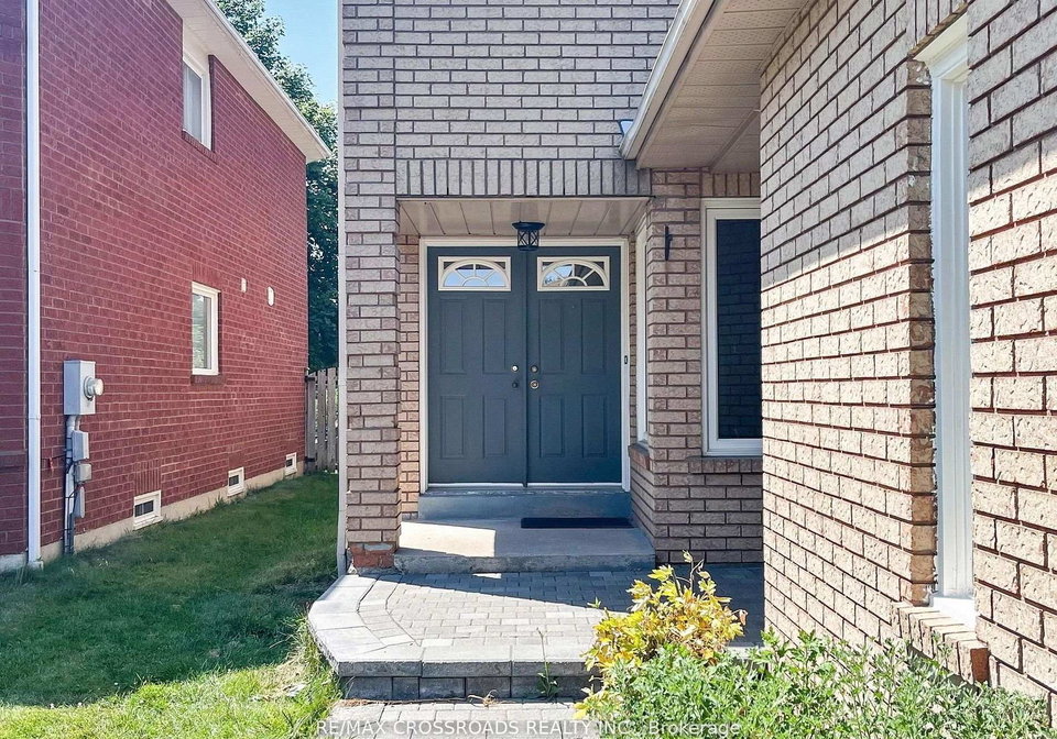 35-forest-grove-drive-whitby-ontario-e13166354