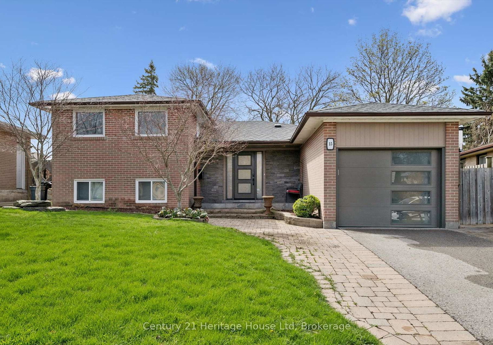 15-conference-boulevard-scarborough-ontario-e13166412