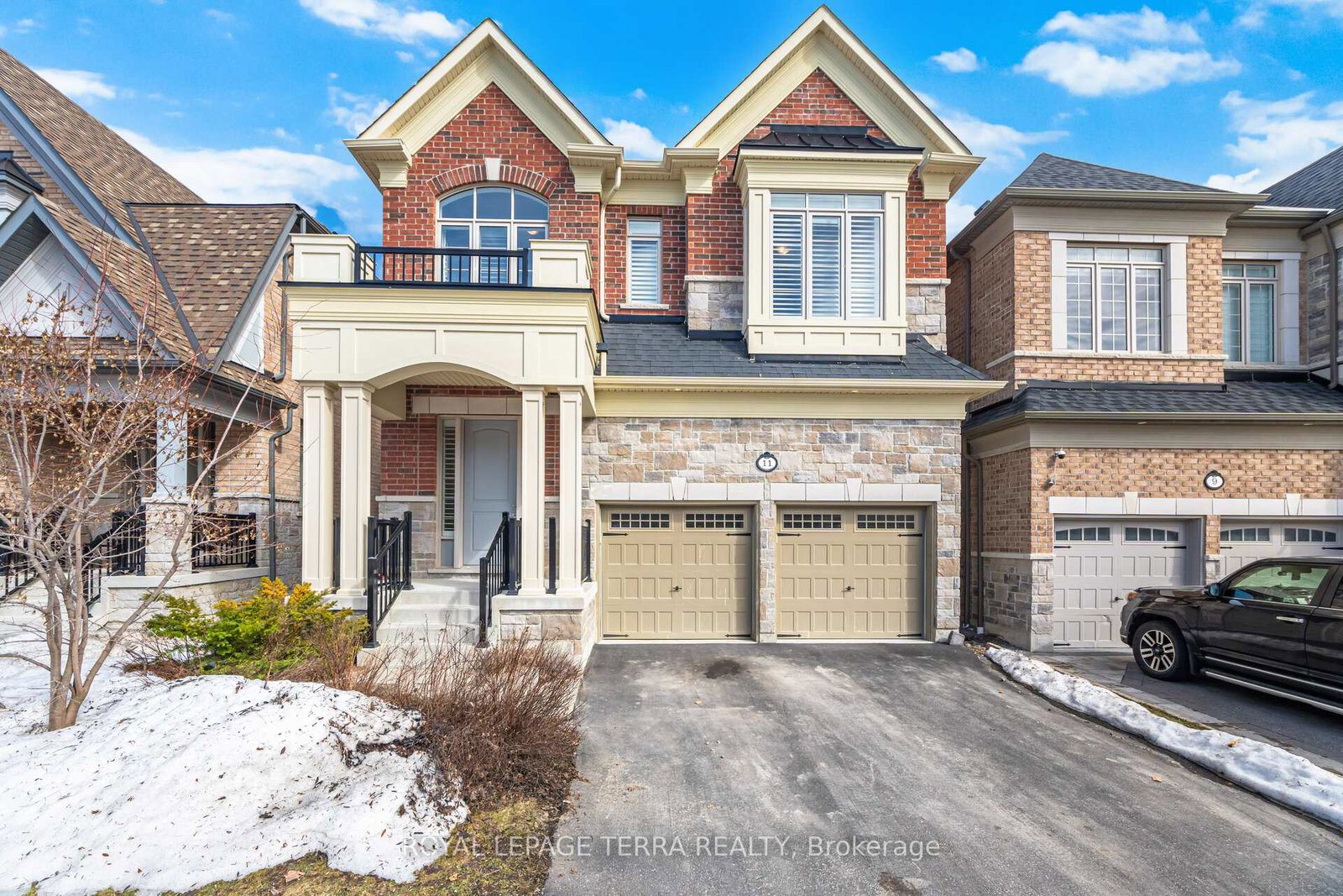 11-lockton-street-whitby-ontario-e13166532