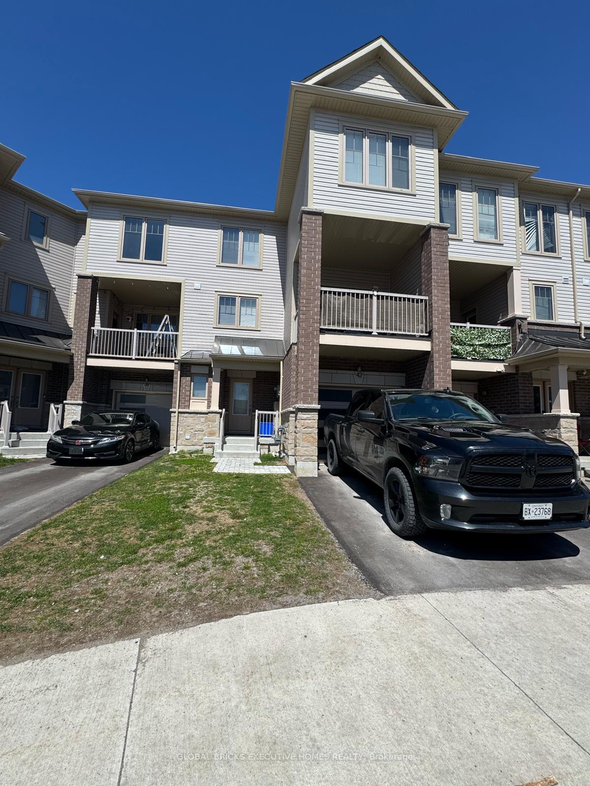 42-ambereen-place-e-clarington-ontario-e13166656