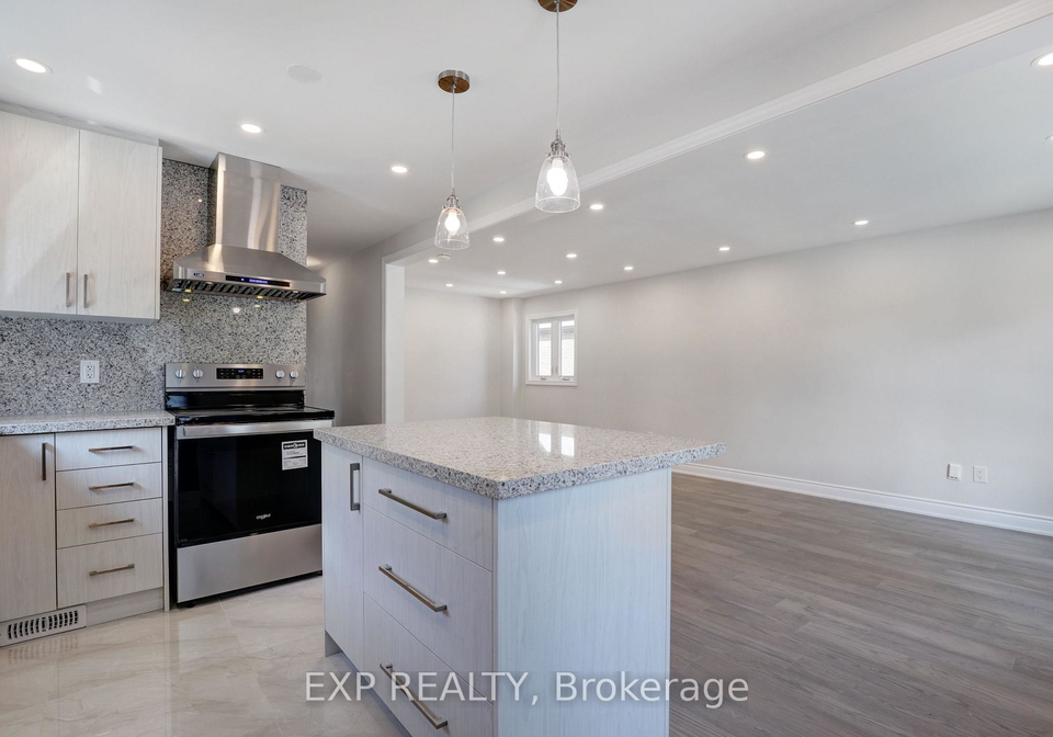432-mortimer-avenue-east-york-ontario-e13166862