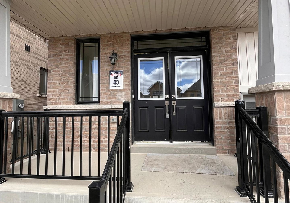 2107-hallandale-street-oshawa-ontario-e13167174