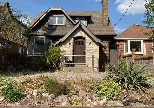 19-beechwood-drive-east-york-ontario-e13167294