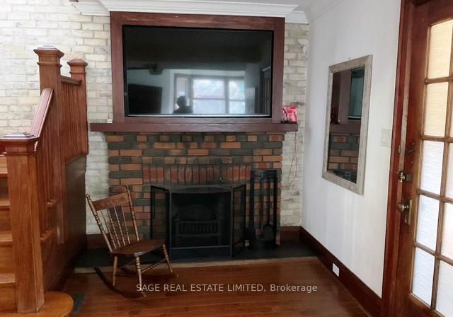 19-beechwood-drive-east-york-ontario-e13167294