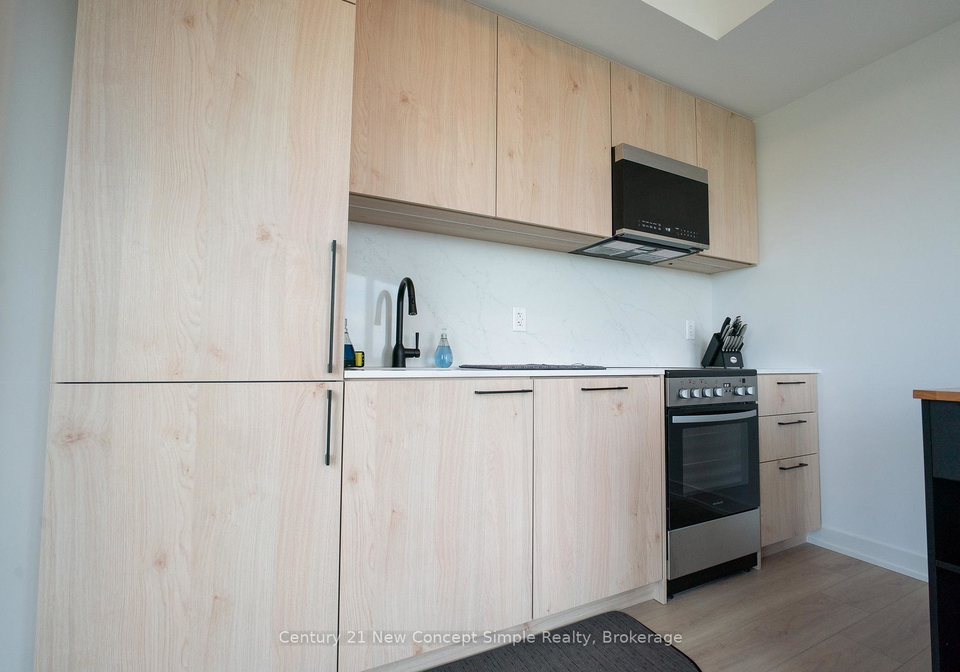 7439-kingston-road-scarborough-ontario-e13167506