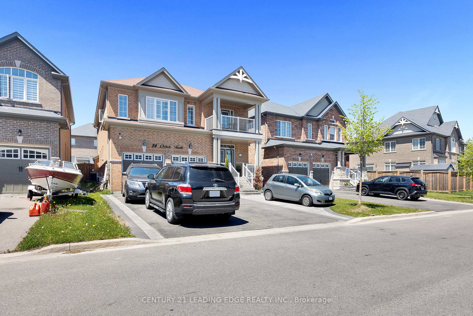 14-quick-trail-clarington-ontario-e13167678