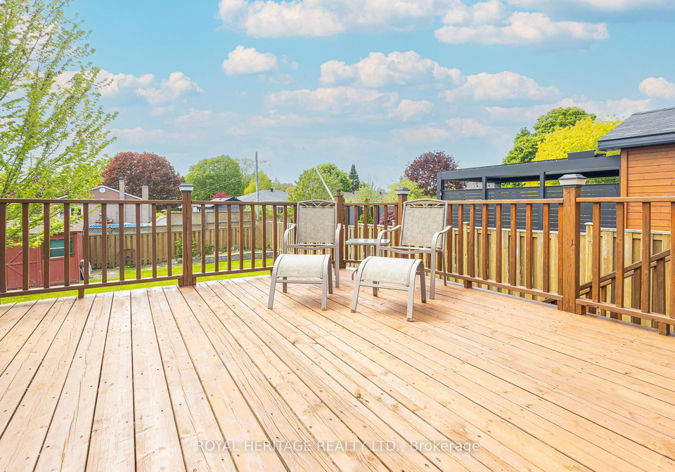 1000-giffard-street-whitby-ontario-e13168158