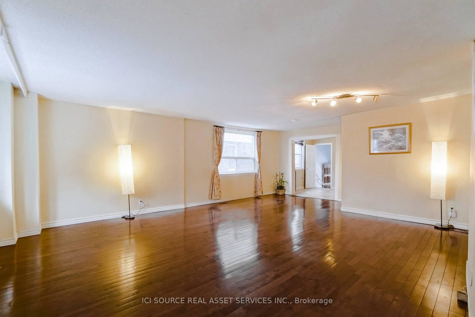 2609-kingston-road-scarborough-ontario-e13168190