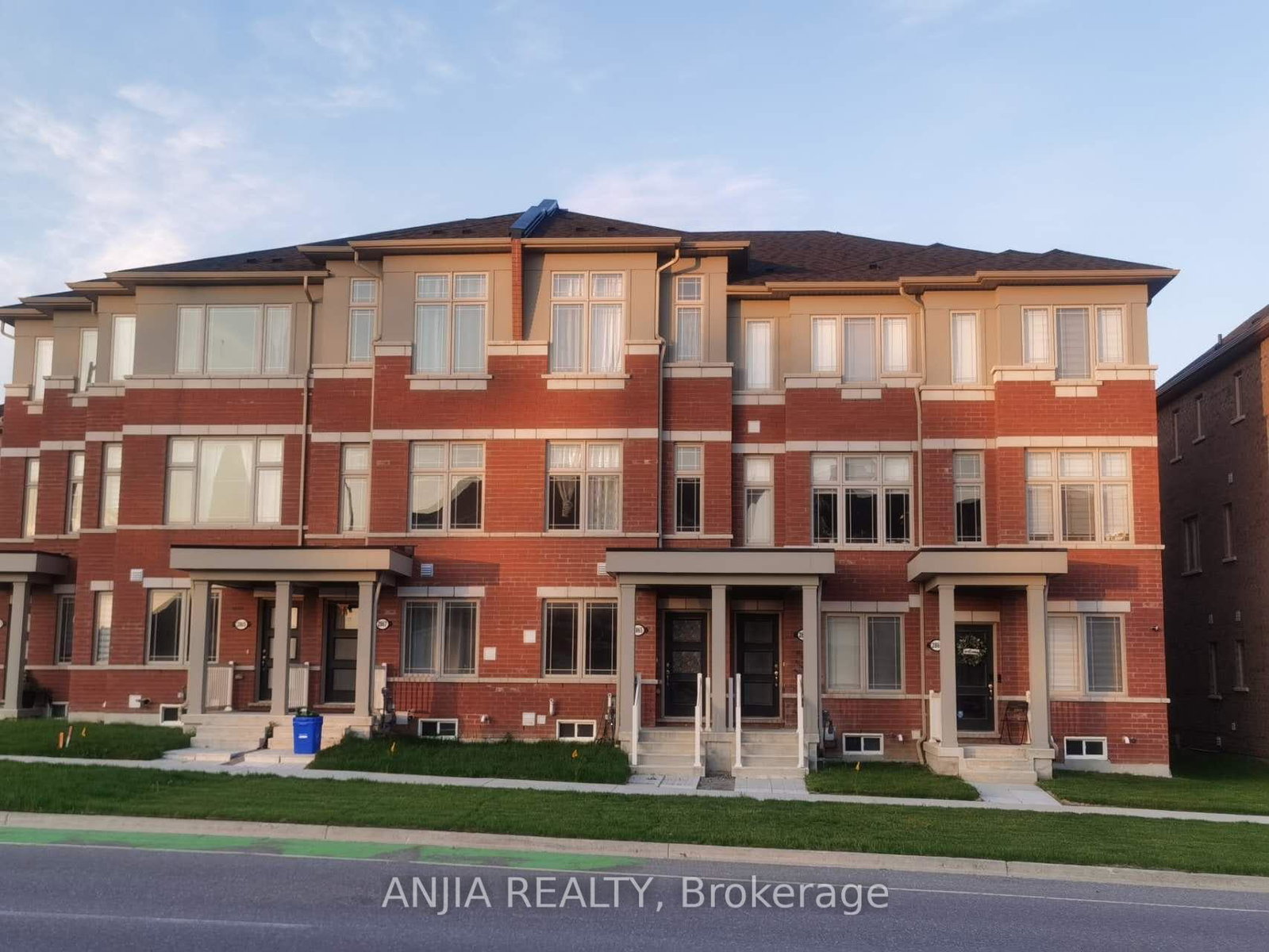 2863-whites-road-pickering-ontario-e13168318