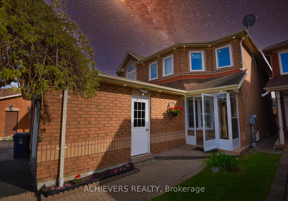 10-gramercy-square-scarborough-ontario-e13169022