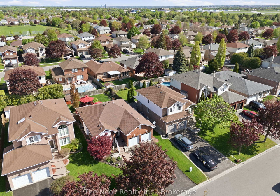 876-sundance-circle-oshawa-ontario-e13169550