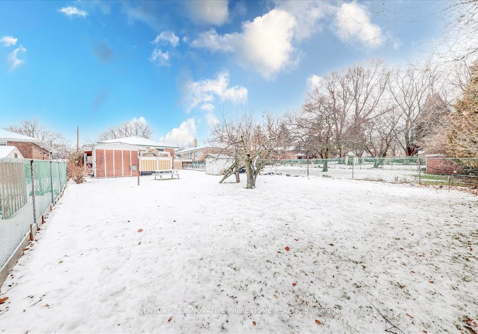 23-neapolitan-drive-scarborough-ontario-e13169636