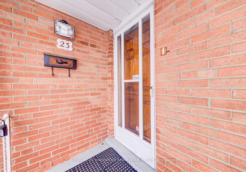 23-neapolitan-drive-scarborough-ontario-e13169636