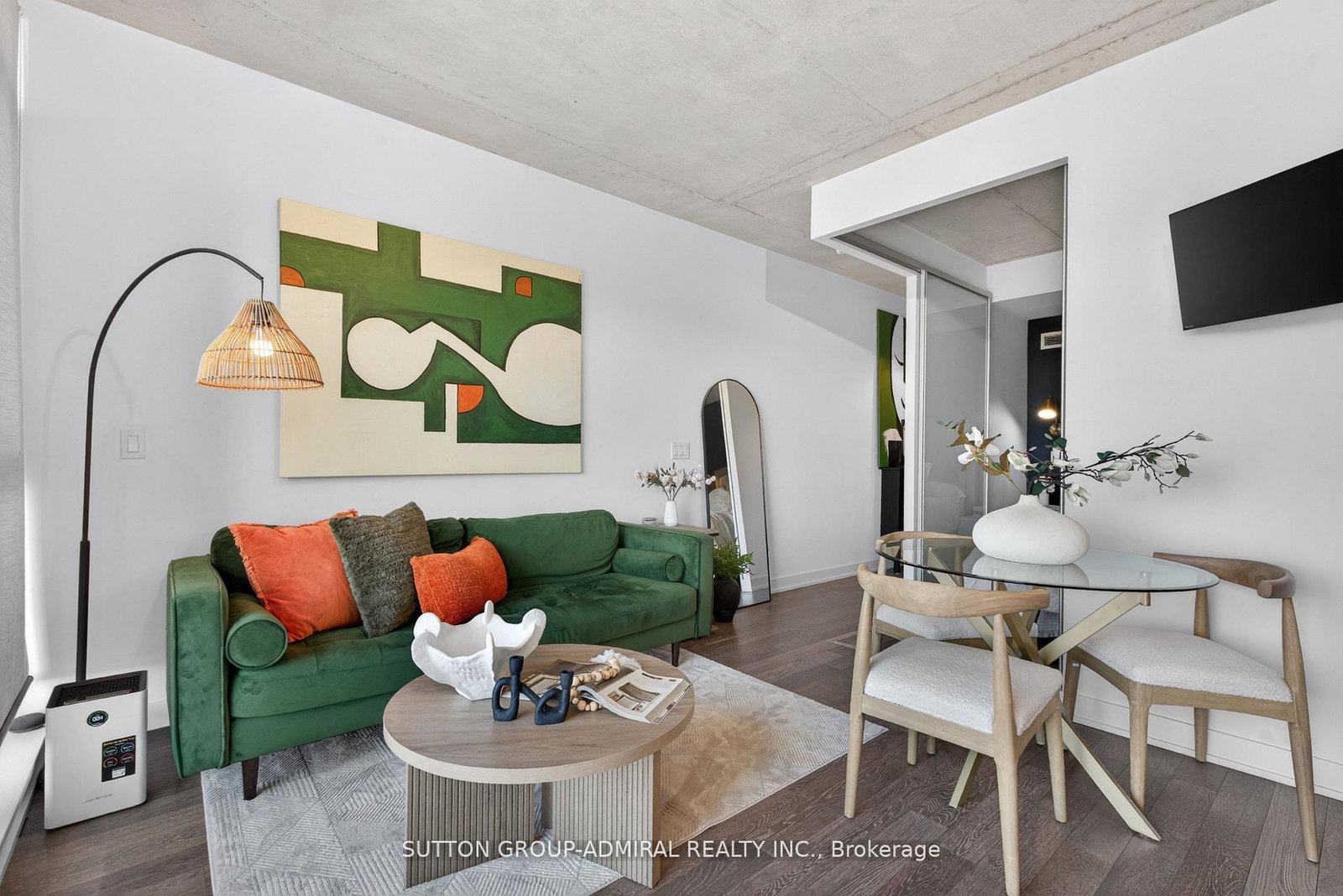 1190-dundas-street-e-toronto-ontario-e13170060