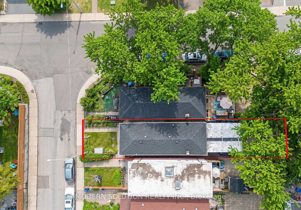 741-milverton-boulevard-east-york-ontario-e13170396