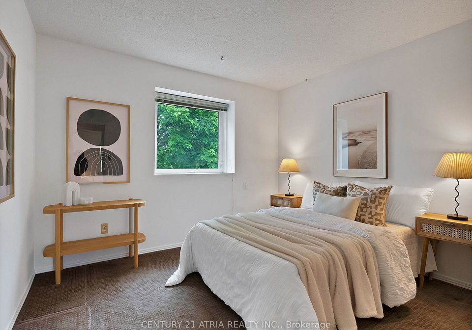 21-longbow-square-scarborough-ontario-e13172166