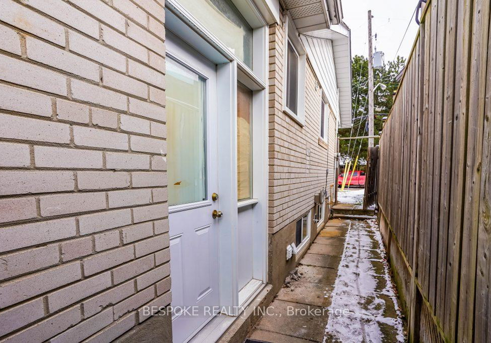 18-burridge-road-scarborough-ontario-e13172202