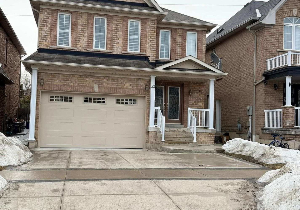 22-mount-pleasant-avenue-whitby-ontario-e13172224
