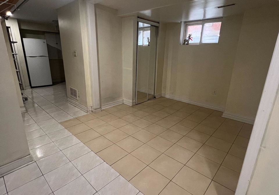 39-briarglen-court-scarborough-ontario-e13172366