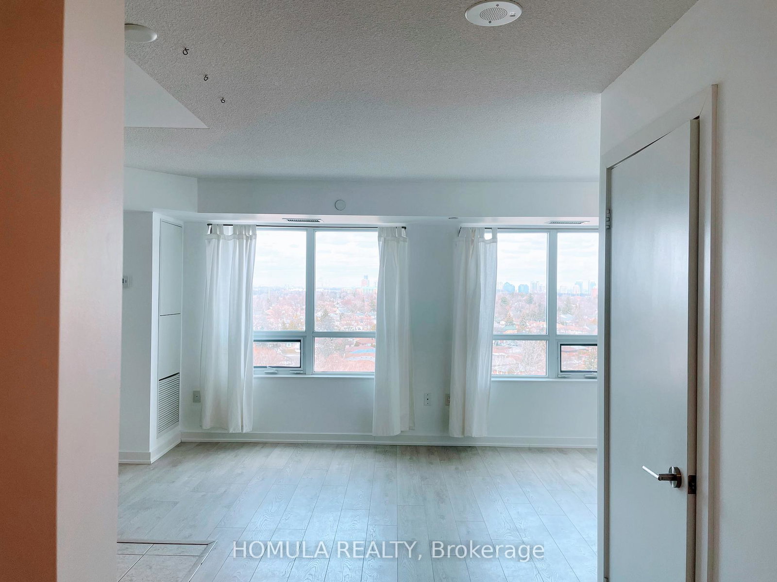 1346-danforth-road-scarborough-ontario-e13172736