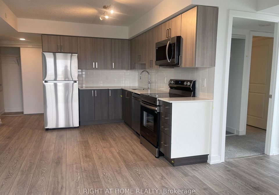 1455-celebration-drive-pickering-ontario-e13173016